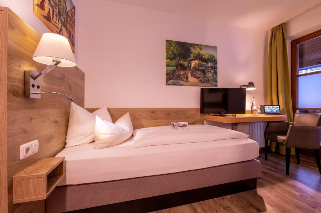 Zur Post Kuemmersbruck Hotel & Tiny Houses Extérieur photo