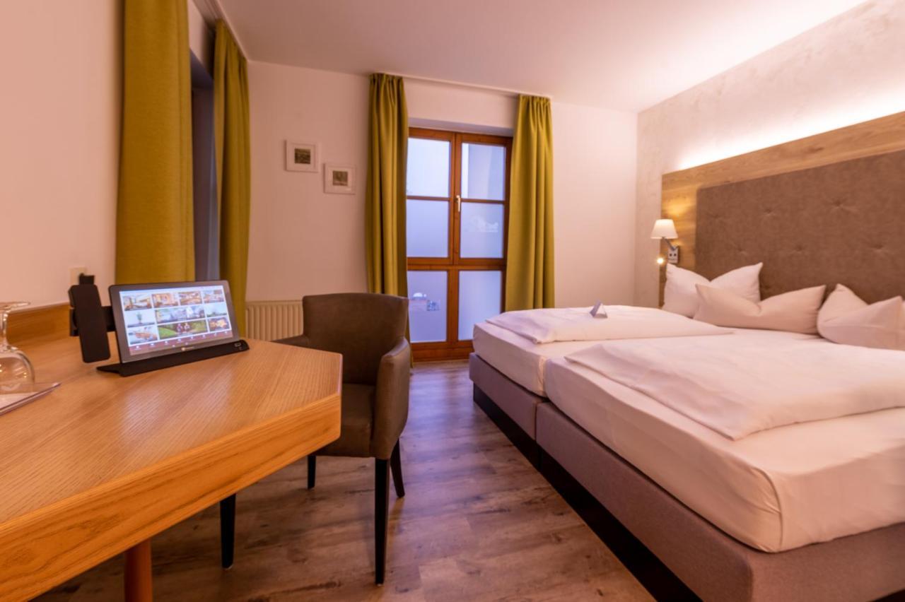 Zur Post Kuemmersbruck Hotel & Tiny Houses Extérieur photo