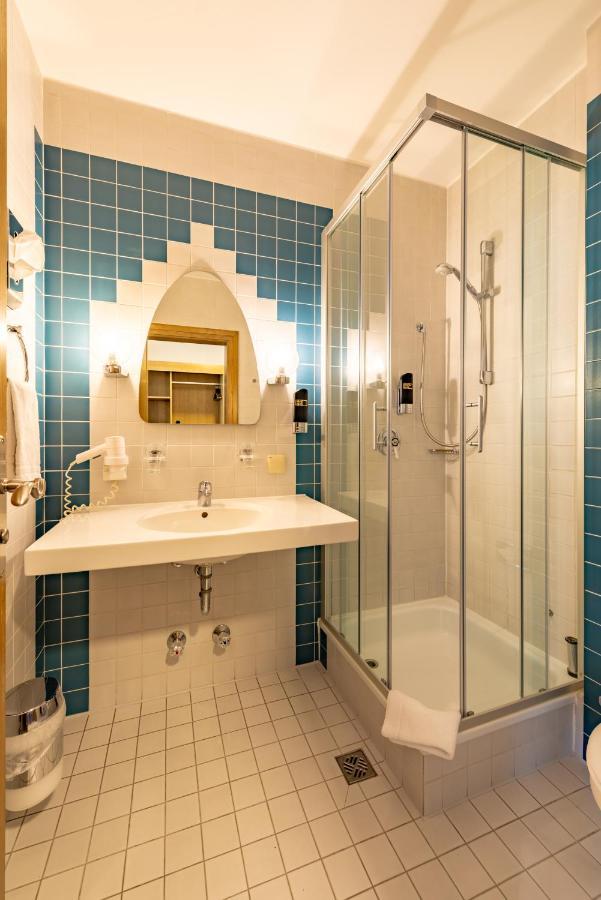 Zur Post Kuemmersbruck Hotel & Tiny Houses Extérieur photo