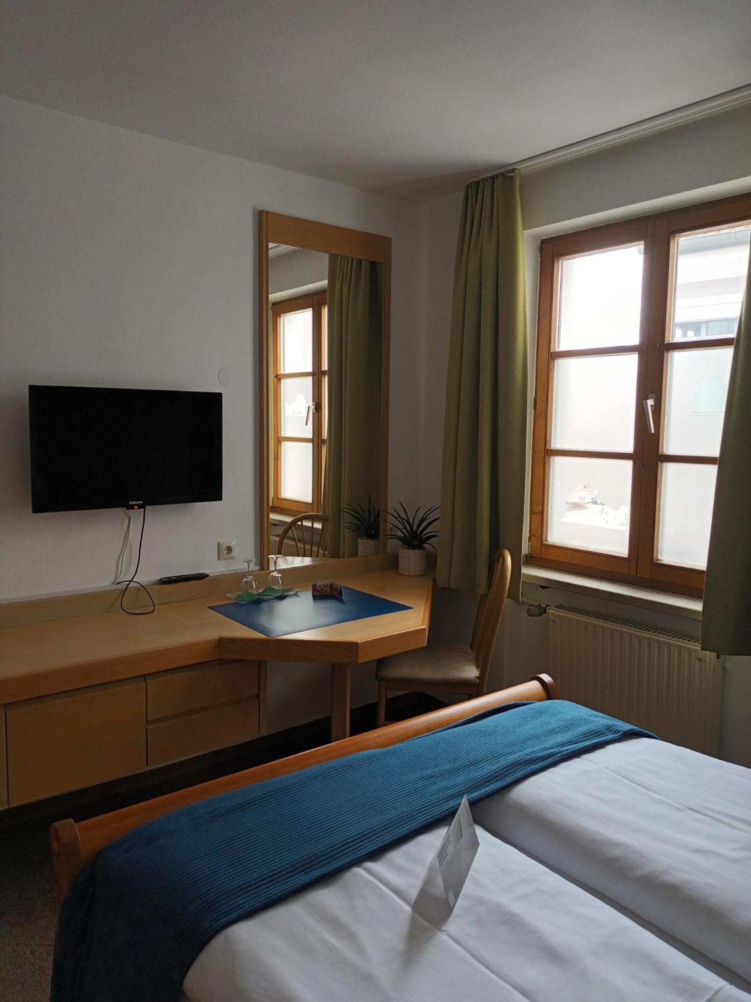 Zur Post Kuemmersbruck Hotel & Tiny Houses Extérieur photo